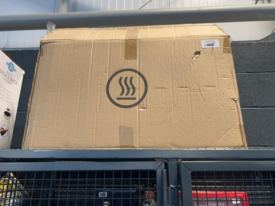 Lot 1459 - Box of Hot Shapers