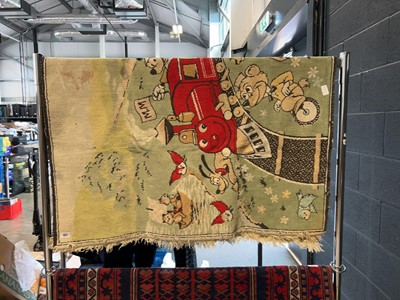 Lot 1477 - Tasseled rug on Disney theme