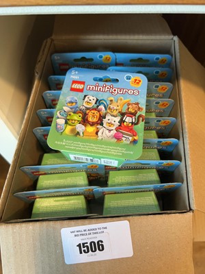Lot 1506 - Box of LEGO mini figures (approx. 18 packs)