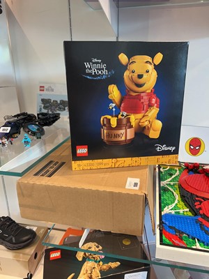 Lot 1509 - LEGO Disney Winnie-the-Pooh, 43300 (sealed...