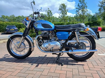 Lot (GVU 278D) Restored 1966 Kawasaki W1-650...