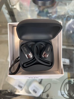 Lot 1575 - Boxed pair of Shokz Open Fit Air running...