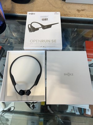 Lot 1592 - Boxed pair of Shokz Open Run SE bone...