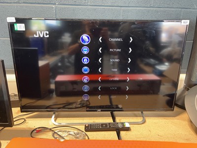 Lot 1537 - JVC flat screen TV, LT-40C550