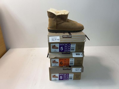 Lot 3415 - 3x children's Kirkland shearling slippers Tan