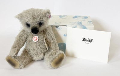 Lot A 2011 boxed, limited edition Steiff 'Pepe...