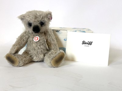 Lot A 2011 boxed, limited edition Steiff 'Pepe...