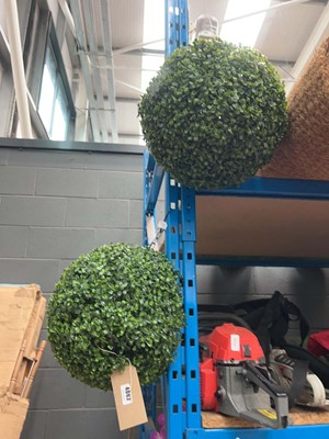 Lot 4058 - 2 artificial Buxus ball hanging baskets