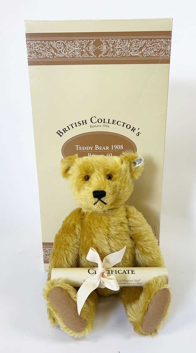 Lot A 1994 limited edition boxed Steiff British...