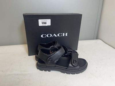 Lot Coach New York UK3 brynn sandals in black - boxed