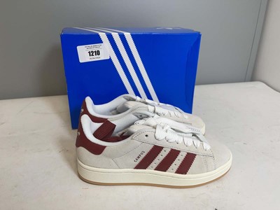 Lot Adidas UK6 campus 00s trainers in beige - boxed
