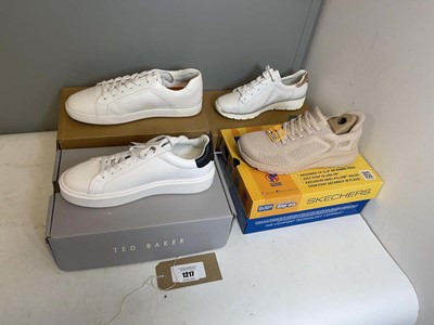 Lot 4x Boxed pairs of trainers to include Pavers...