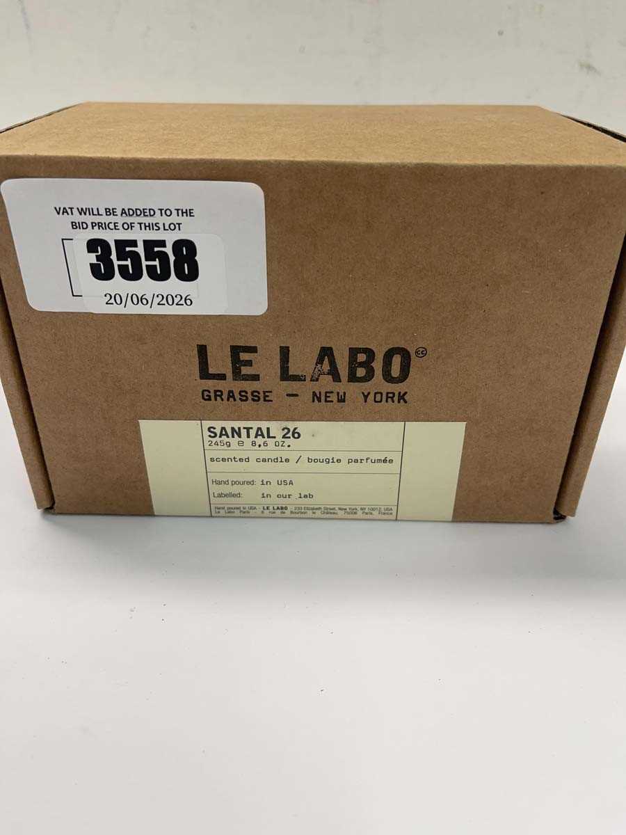 Lot Le Labo Santal 26 245g scented candle