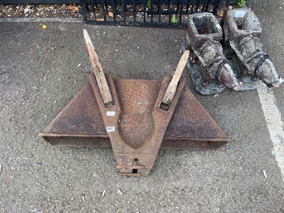 Lot 4227 - Vintage grindstone water tank