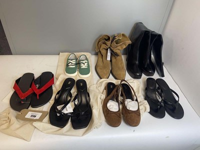 Lot 7x Pairs of Zara & Sister Companies shoes in...