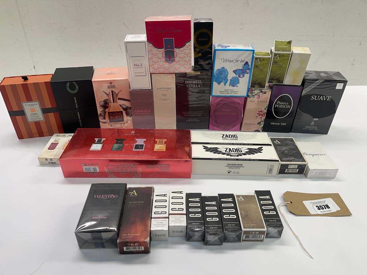 Lot Approx 30 assorted fragrances