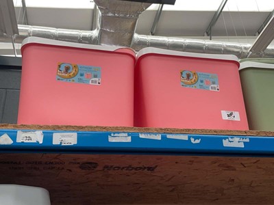 Lot 3261 - Two 24l cooler boxes