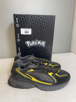 Lot Pokémon x Puma UK9 fade nitro Umbreon trainers...