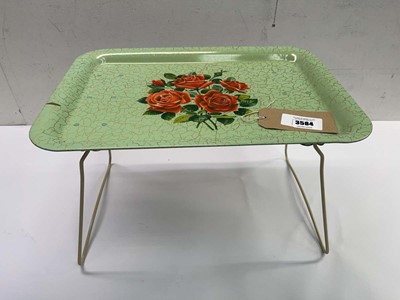 Lot 3584 - Vintage Worcester ware foldable tray