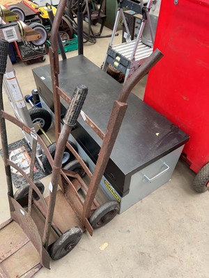 Lot 4452 - Metal sack barrow