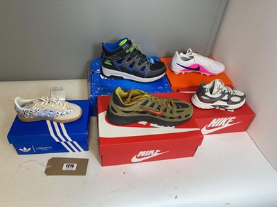 Lot 5x Boxed pairs of children's shoes to include...