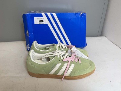 Lot Adidas UK9.5 samba OG trainers in green - boxed