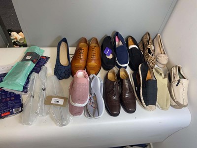 Lot 13x Pairs of shoes to include Charles Tyrwhitt,...