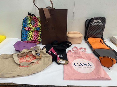 Lot 3602 - Slazenger sports bag, Backpack, tote bags etc