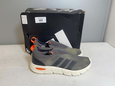 Lot Adidas UK11 cloudfoam flex trainers in grey -...
