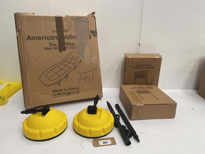 Lot 3621 - American folding sun bed, 2 Solar outdoor...