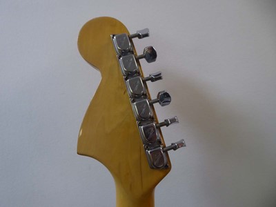 Lot Vintage Fender Stratocaster electric guitar,...