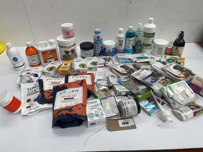 Lot 3636 - Pet health care products including Shampoo,...
