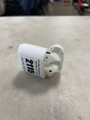 Lot 2115 - Apple AirPods, with charging case