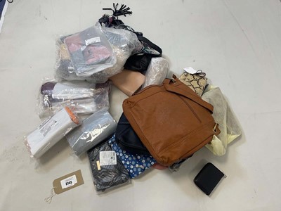 Lot 3745 - Various bags