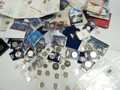 Lot 2136 - Selection of collectable £2, £5 and 50p coins...