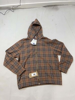 Lot 3753 - Buberry check zip knit jacket size XXL (hanging)