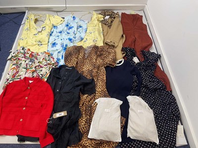 Lot 3767 - Clothing to include NoBody's Child, Six...