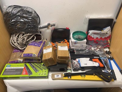 Lot 4701 - DIY and gardening items to include crimping...