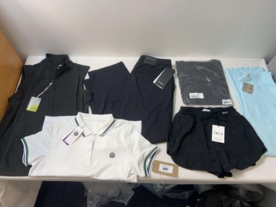 Lot 3431 - Ladies sportswear Lululemon, Wimbledon, T/ALA,...