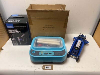 Lot 4707 - Automatic egg incubator together with a Draper...