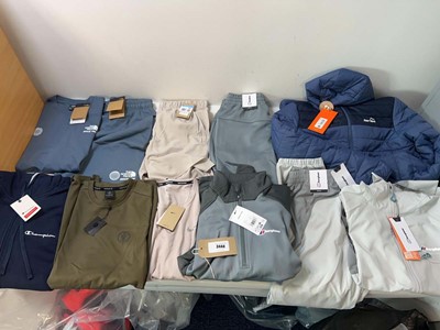 Lot 3444 - Men's sportswear Berghaus, Nike, Thrudark,...
