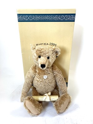 Lot A 1995 boxed limited edition Steiff 'Teddy...