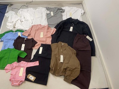 Lot 3837 - Arket clothing