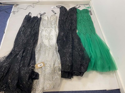 Lot 3845 - Jovani clothing