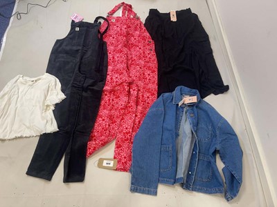 Lot 3848 - Lucy & Yak clothing