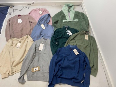 Lot 3851 - Clothing to include Saltwell, Crew Clothing,...