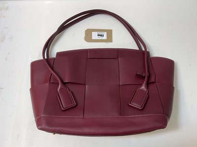 Lot 3463 - Bottega Veneta Acro leather tote Burgundy Some...