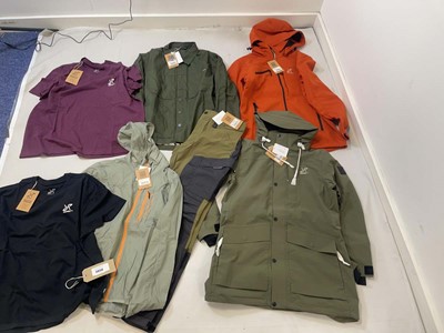 Lot 3856 - Revolution Race clothing