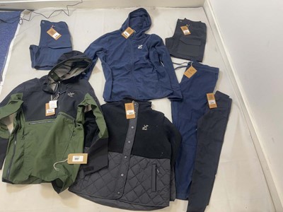 Lot 3857 - Revolution Race clothing