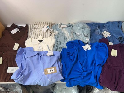 Lot 3470 - Nobody's Child clothing
